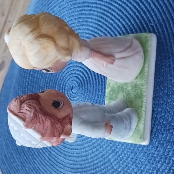 Vintage 1984 Jane-Deveaux, Inc figurine - Picture 1 of 16